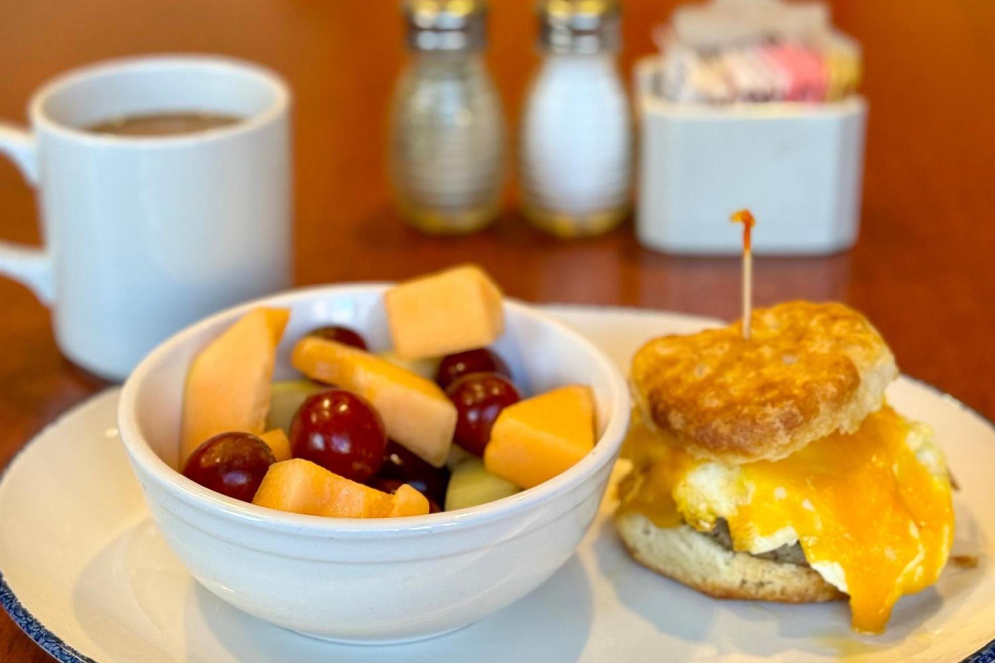Hotel Four Points By Sheraton French Quarter 4*